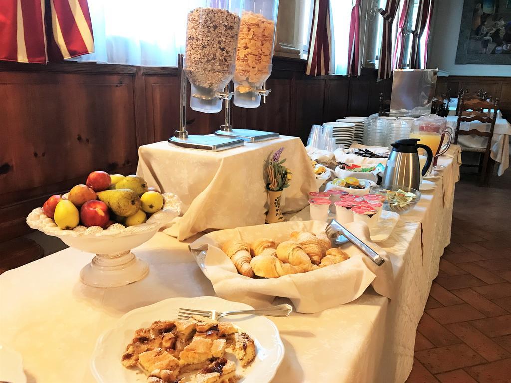 Hotel Oasi Neumann Κορτόνα Εξωτερικό φωτογραφία